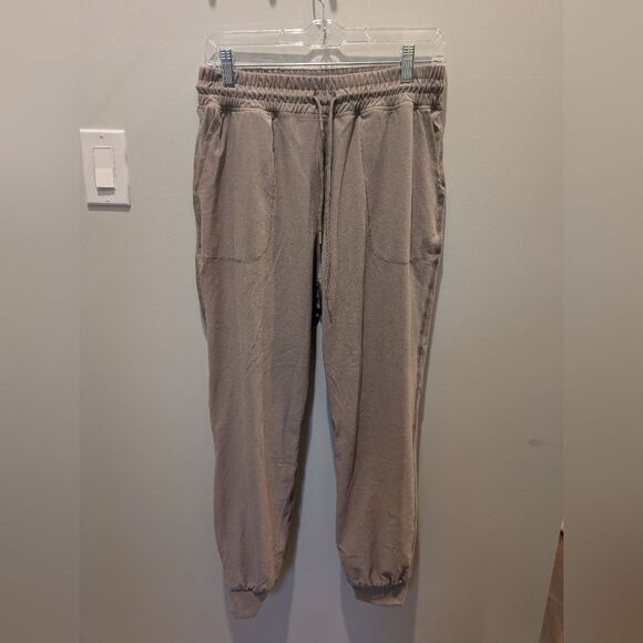 NWOT Beyond Yoga Spacedye Commuter Midi Joggers Drawstring Comfy Cream Sz Small - Picture 3 of 6